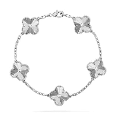 Wanderlust Studio Clover Leaf Bracelet,925 Silver,18k Gold Plated